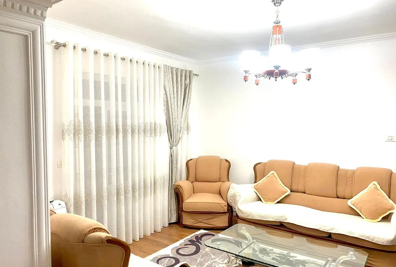 Apis Juliette Ap Private Garden Apartman Korça